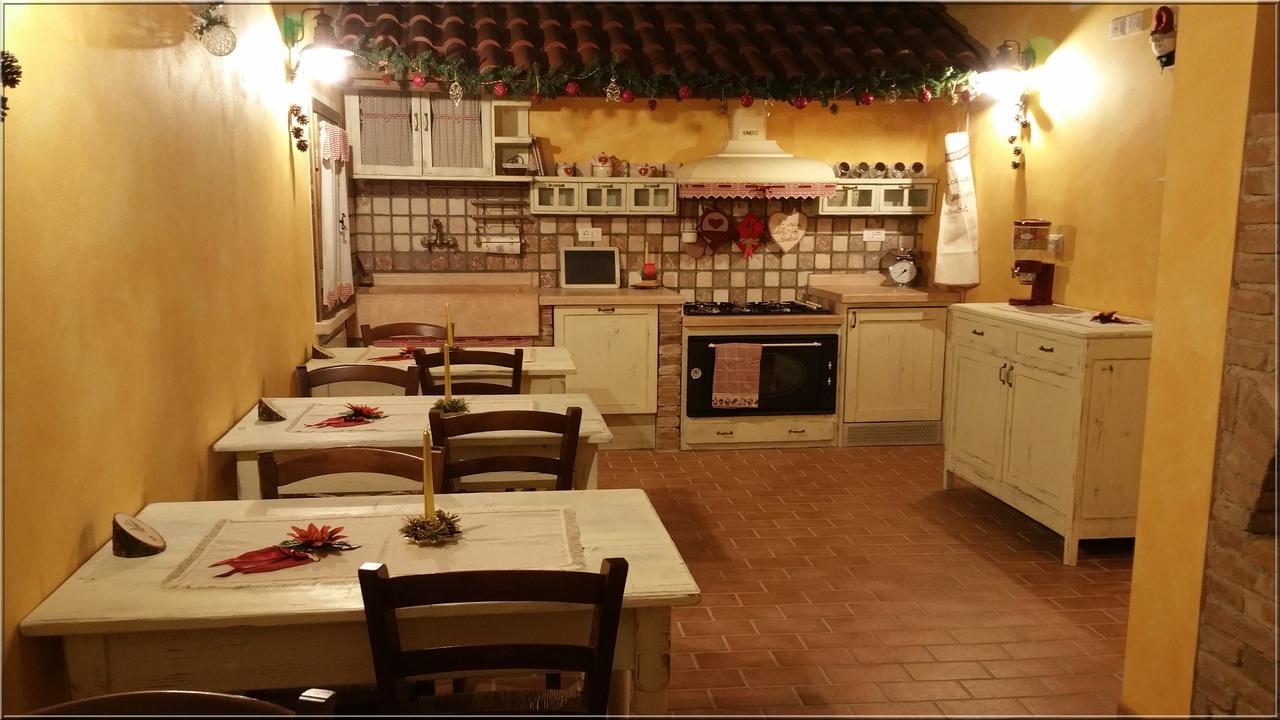 Roncoferraro La Casa Delle Rondini B&B 외부 사진