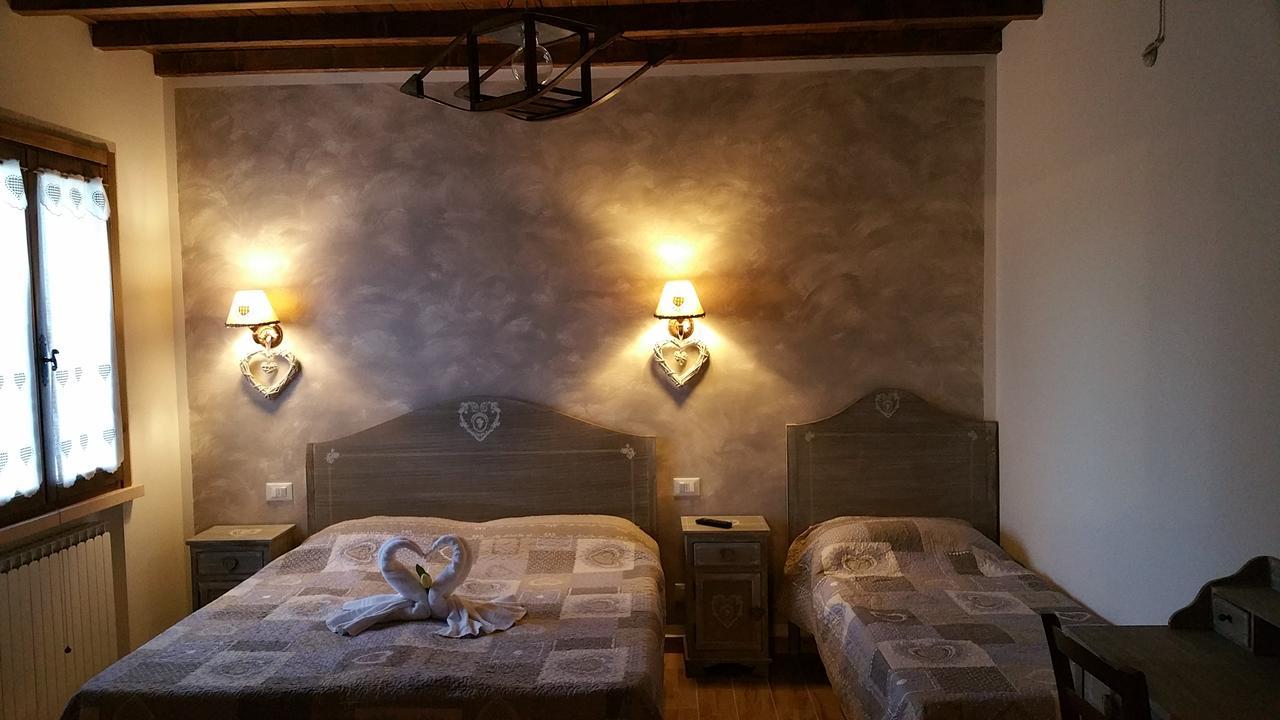 Roncoferraro La Casa Delle Rondini B&B 외부 사진