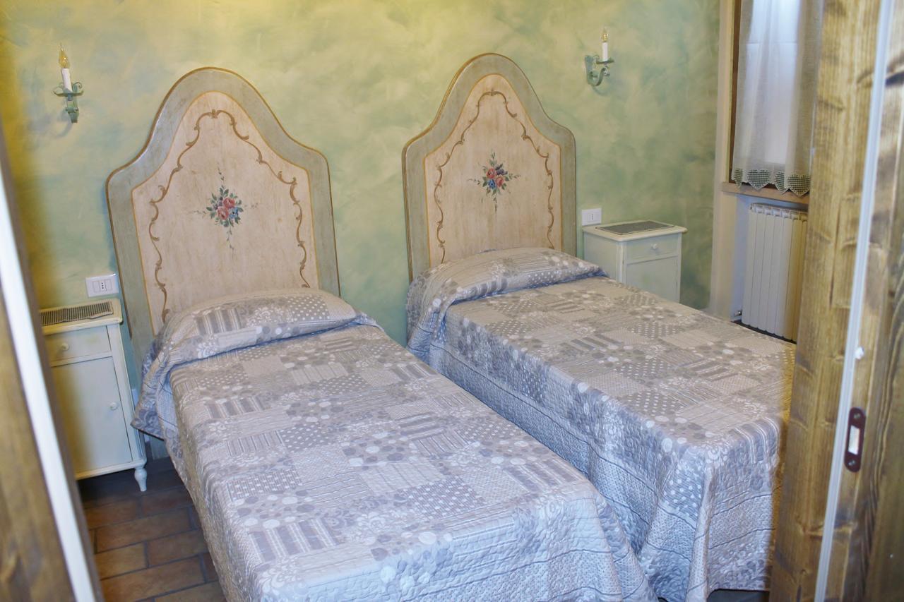 Roncoferraro La Casa Delle Rondini B&B 외부 사진