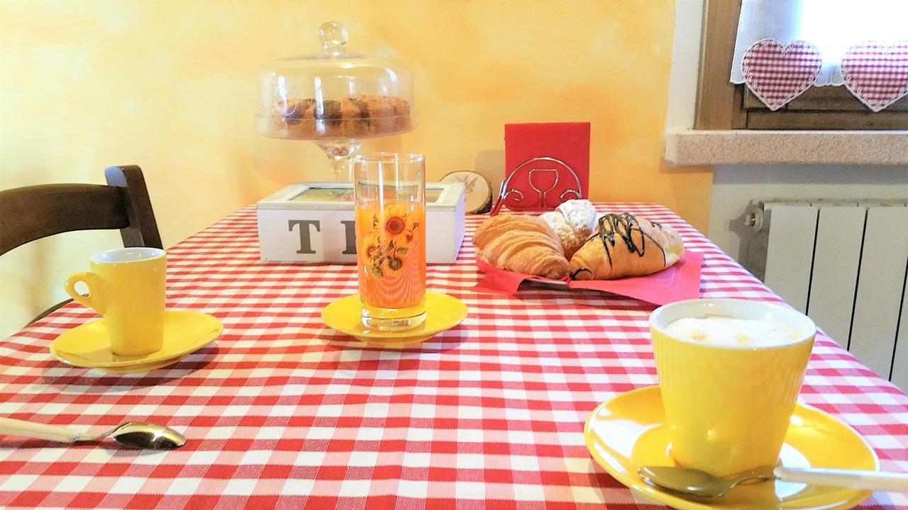 Roncoferraro La Casa Delle Rondini B&B 외부 사진