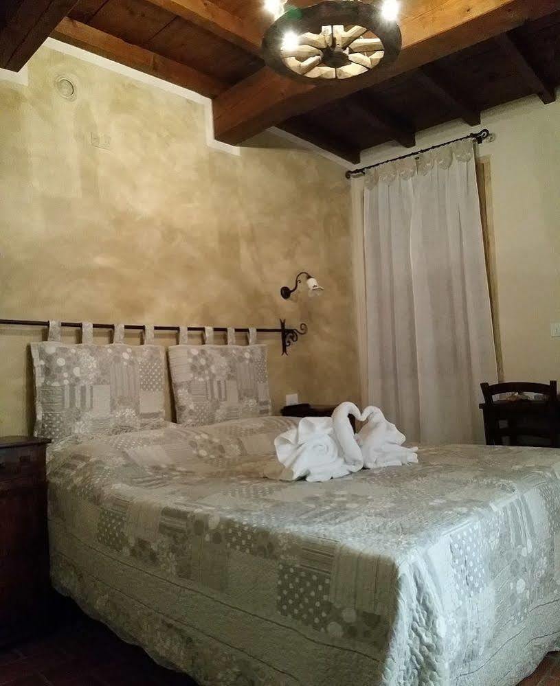 Roncoferraro La Casa Delle Rondini B&B 외부 사진