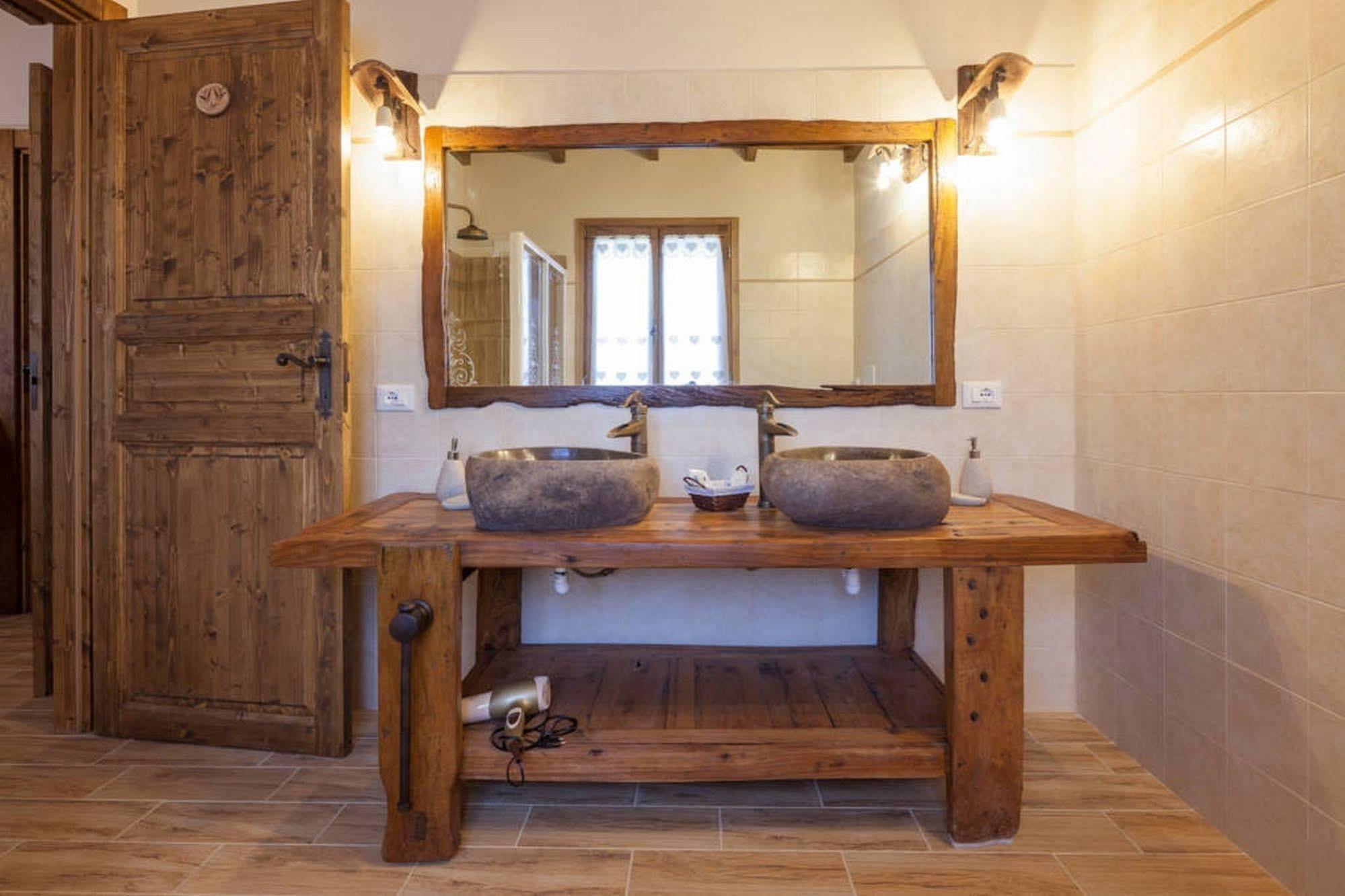 Roncoferraro La Casa Delle Rondini B&B 외부 사진